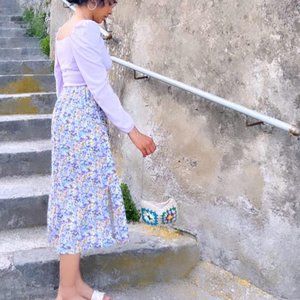 TOP AND SKIRT SET